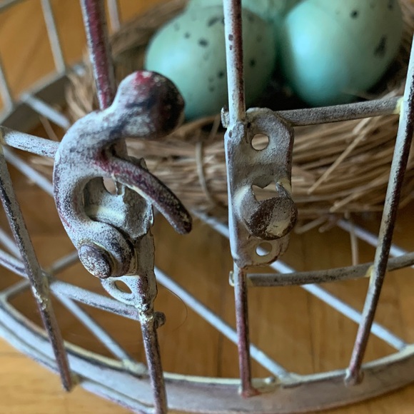 Decorative Metal Birdcage w/ Faux Nest and Eggs - Picture 4 of 16